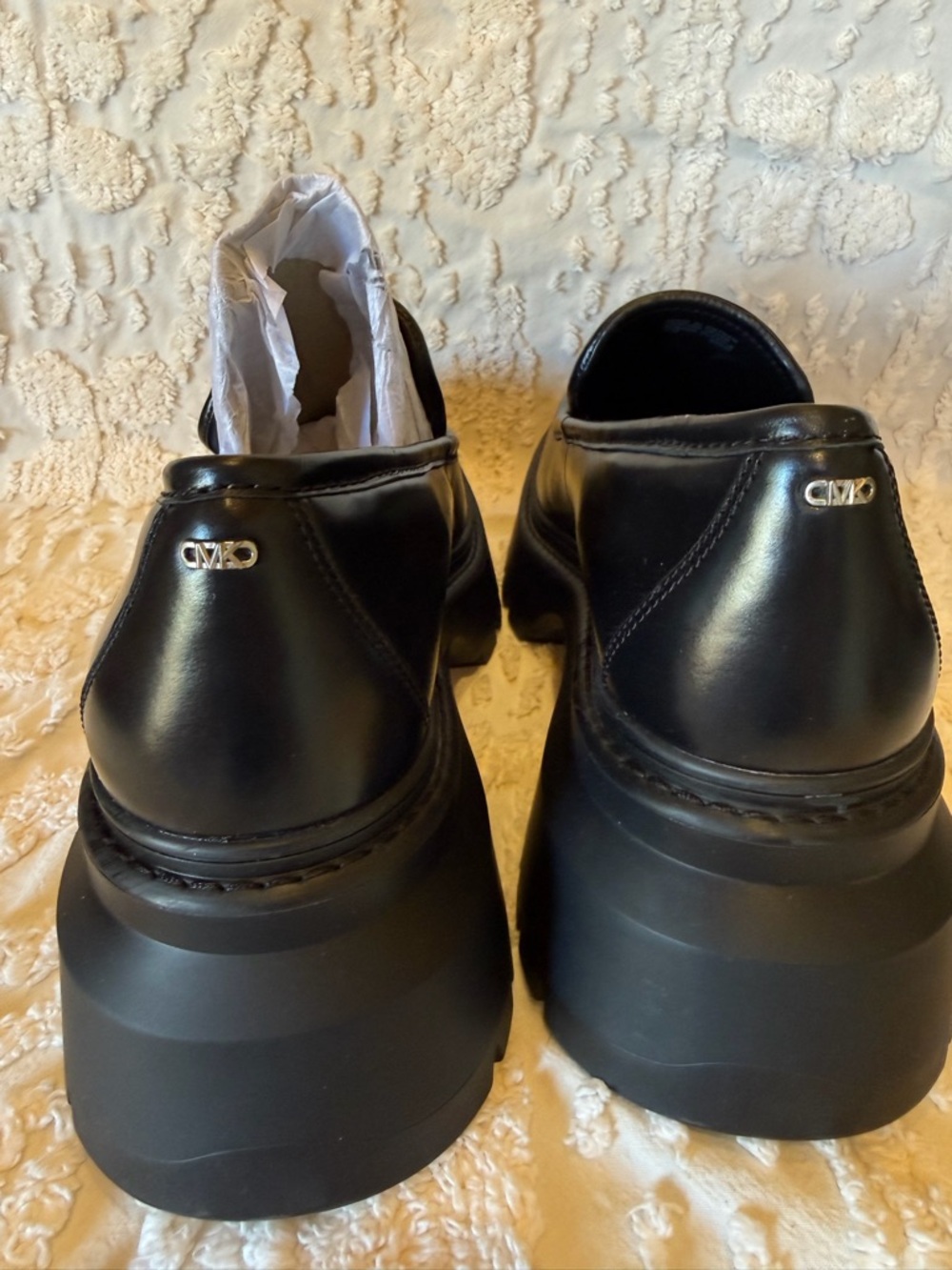 Michael Kors Black Leather Platform Loafers #604 - Picture 3 of 5